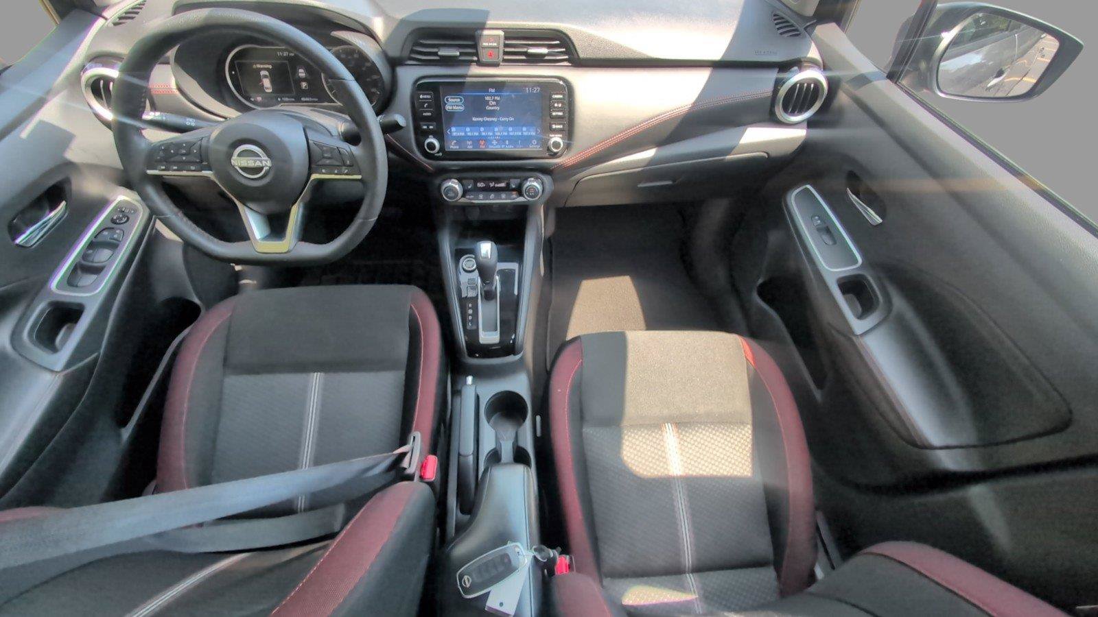 Used 2024 Nissan Versa SR FWD image 32