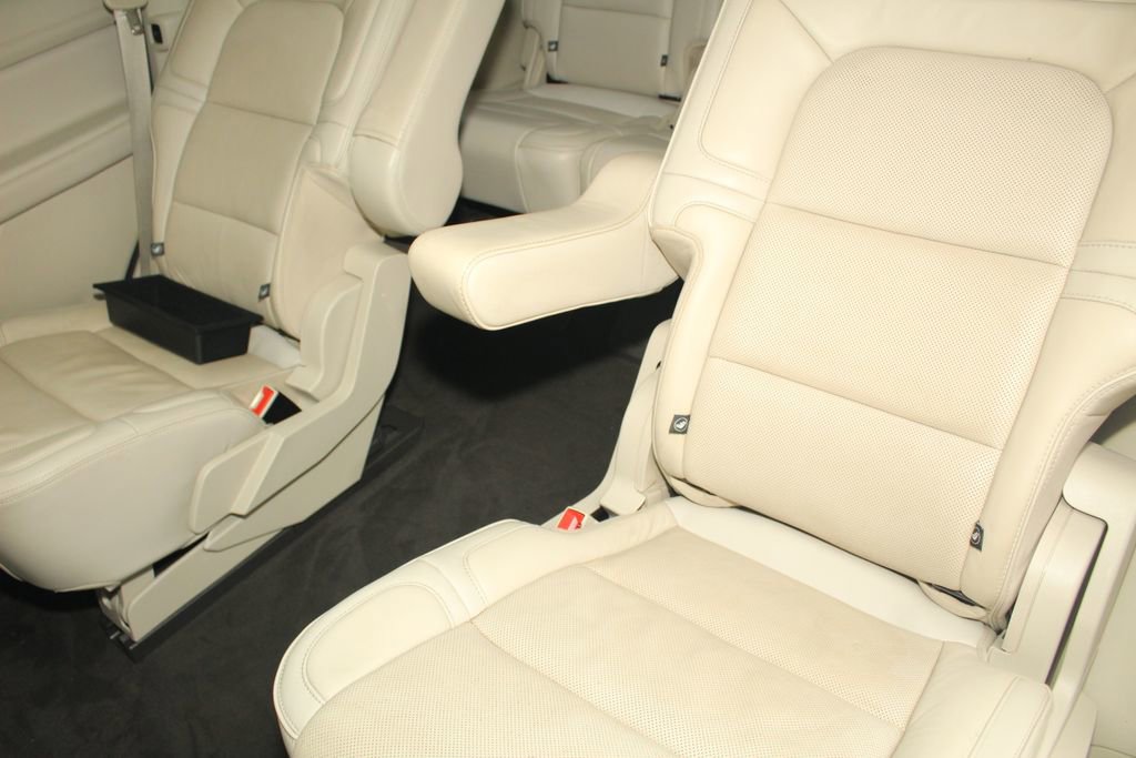 Used 2019 Lincoln Navigator Reserve w/ Cargo Package AWD/4WD image 24