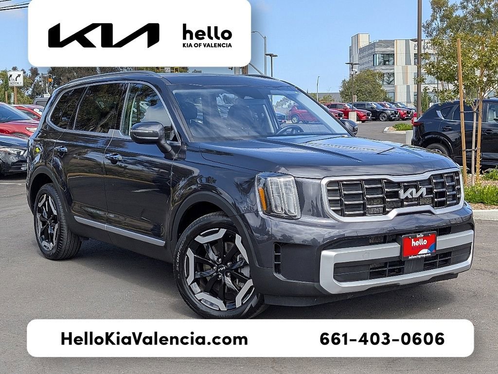 Used 2025 Kia Telluride S image 1