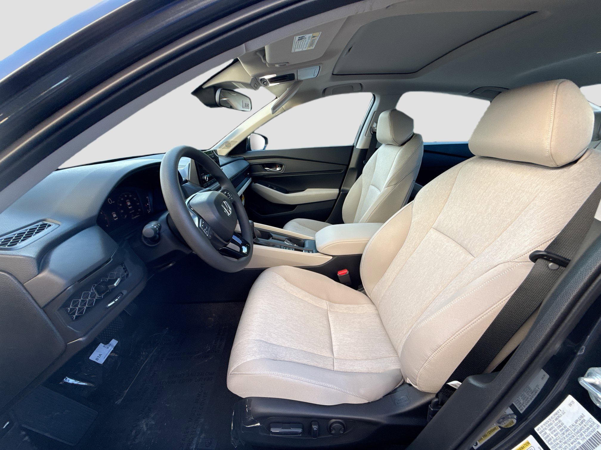 New 2025 Honda Accord SE image 15