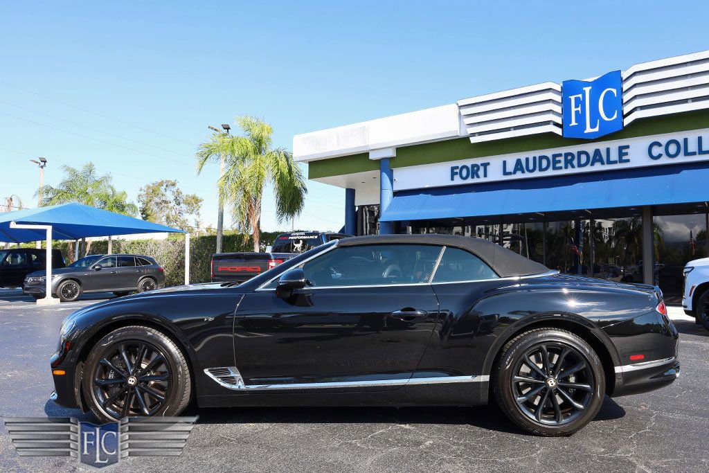 Used 2020 Bentley Continental GT image 3