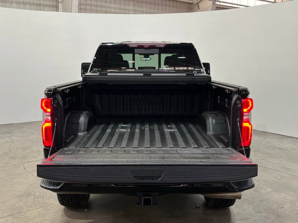 Certified 2023 Chevrolet Silverado 3500 High Country w/ Z71 Off-Road Package image 13