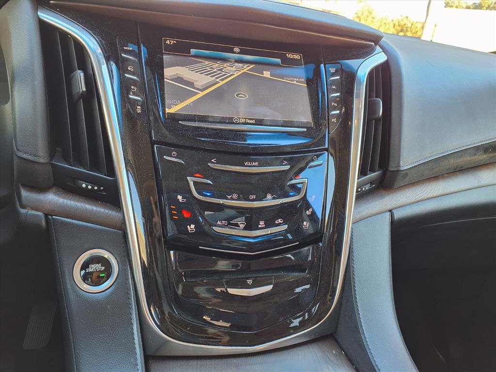 Used 2017 Cadillac Escalade Premium Luxury image 14