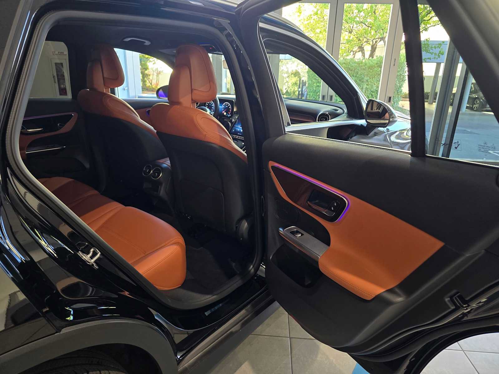 Used 2026 Mercedes-Benz GLC 300 image 13