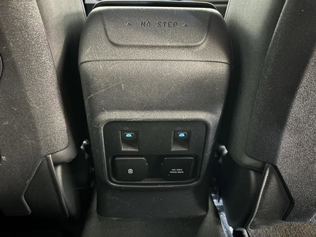 Used 2022 Ford Bronco Badlands w/ Sasquatch Package image 24