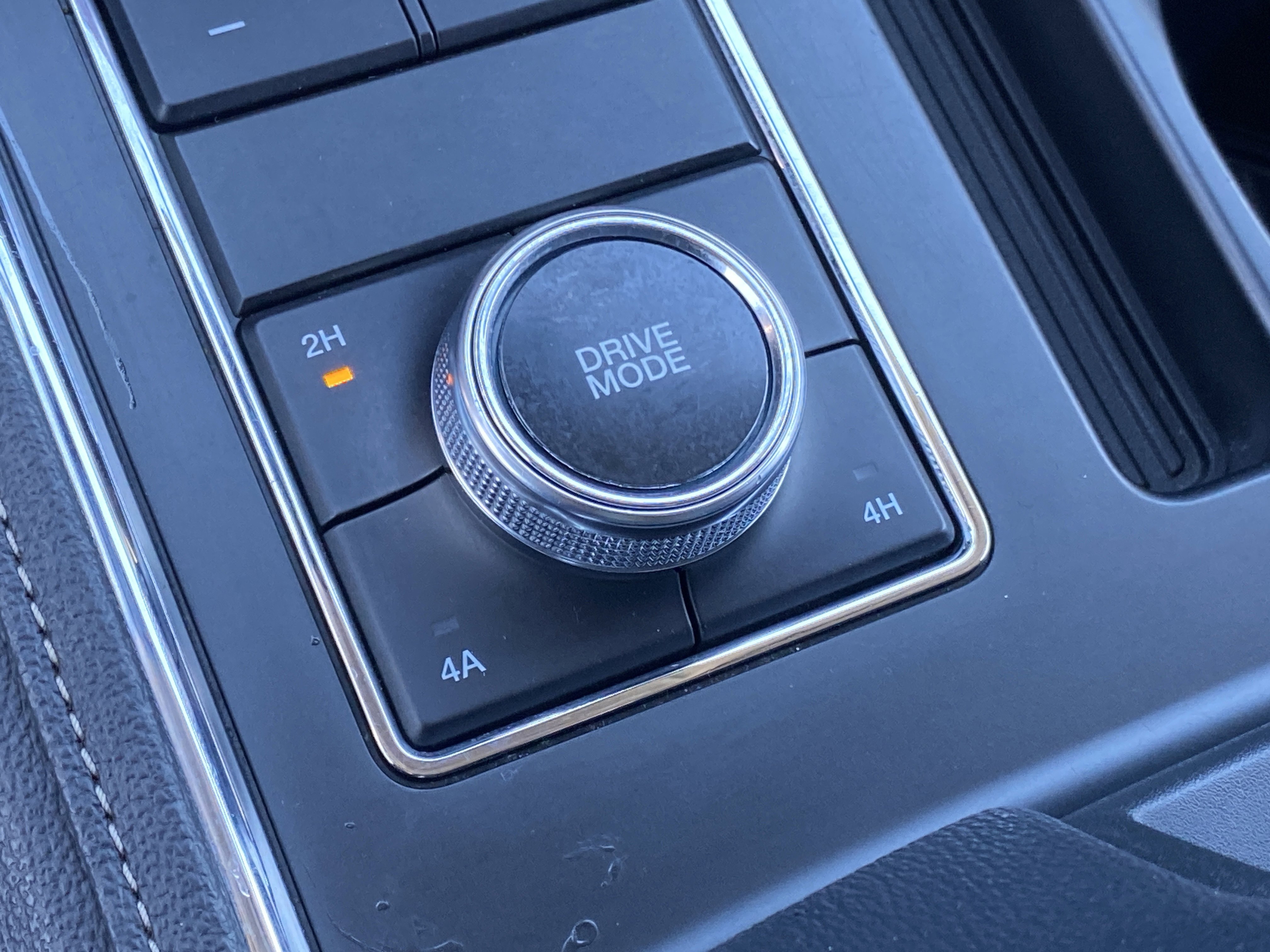 Used 2024 Ford Expedition XLT image 25