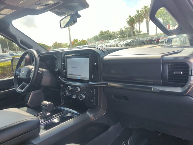 Used 2025 Ford F150 Lariat w/ Equipment Group 502A High AWD/4WD image 27