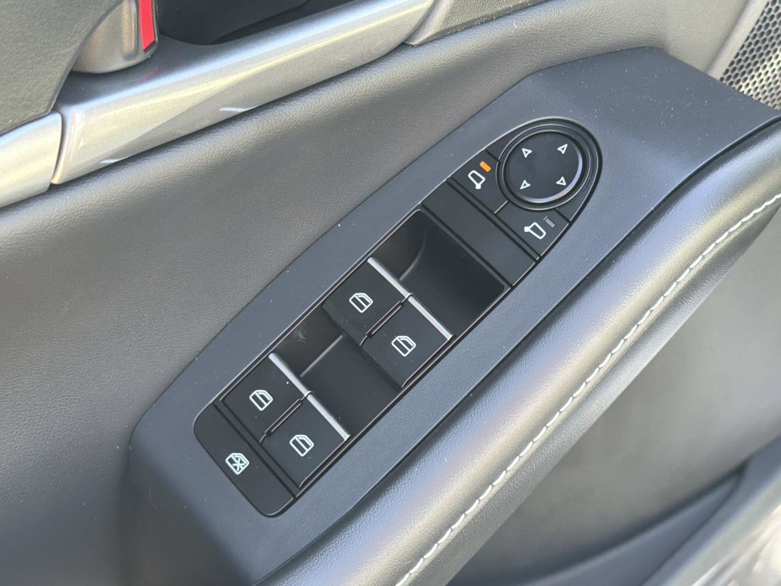 New 2026 MAZDA CX-30 AWD 2.5 S image 19