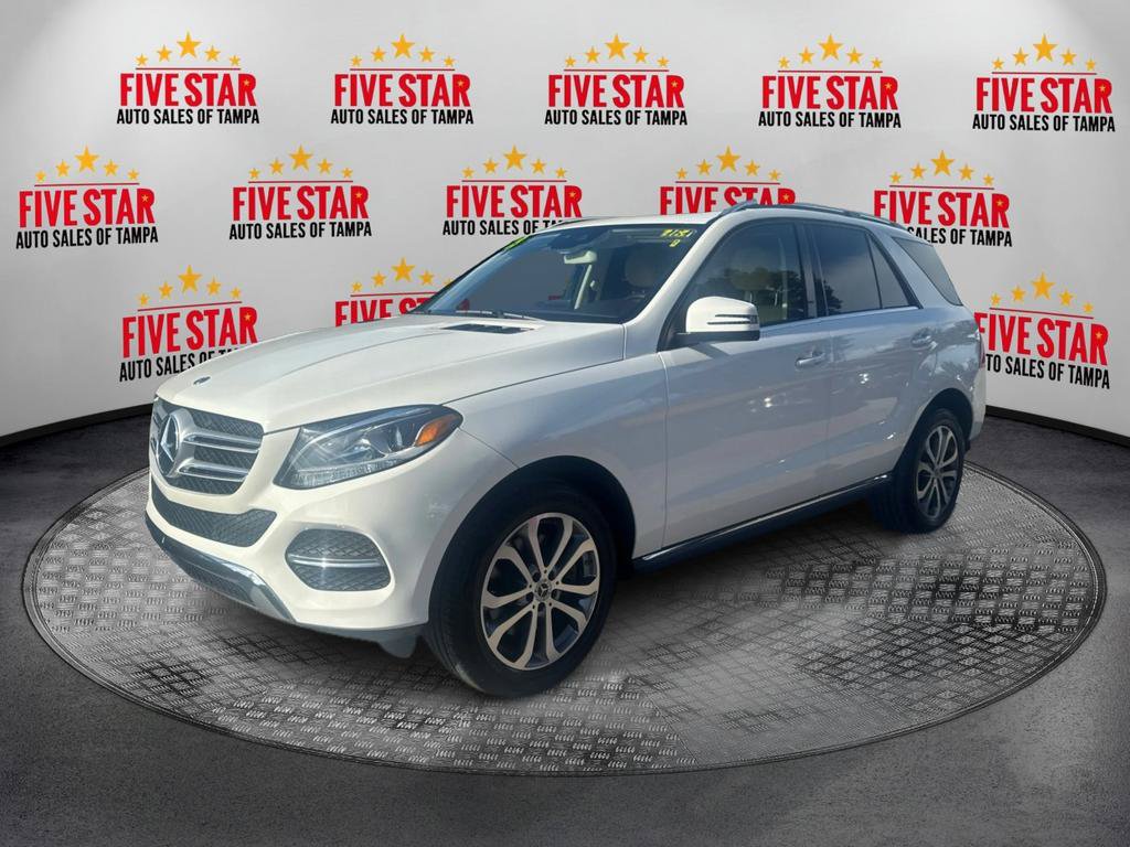 Used 2019 Mercedes-Benz GLE 400 4MATIC w/ Premium 1 Package image 3