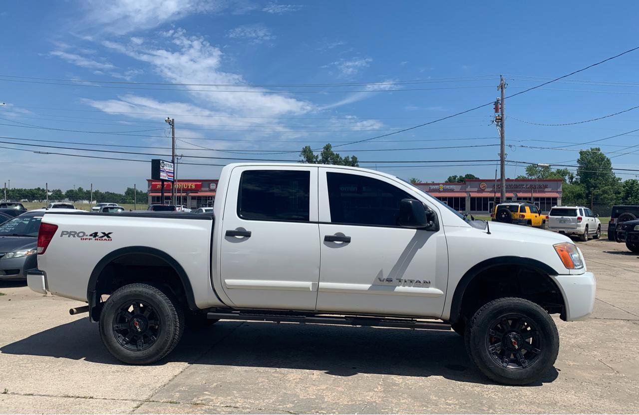 Used 2011 Nissan Titan PRO-4X w/ Pro-4x Premium Utility Pkg image 4