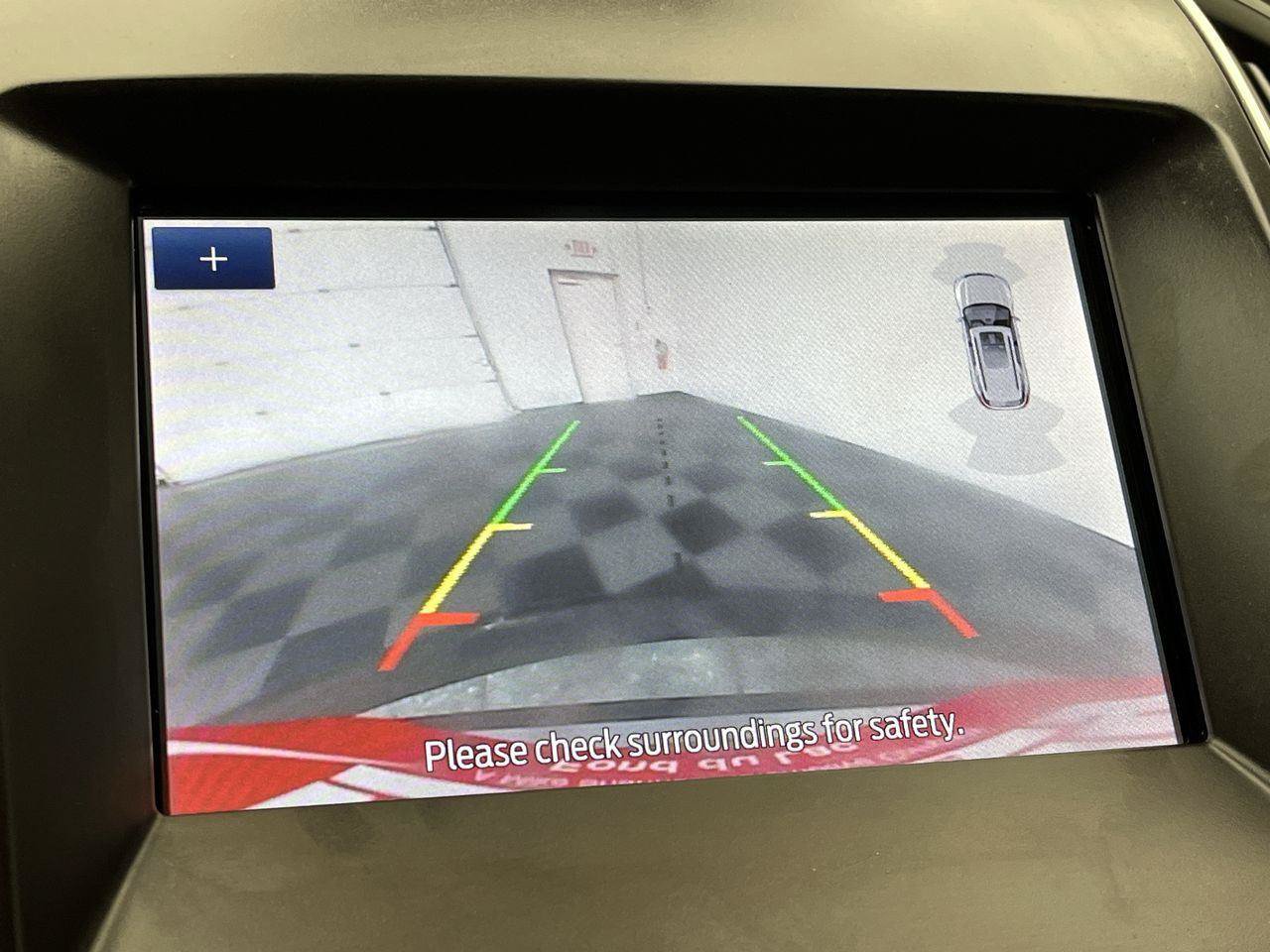 Used 2020 Ford Edge Titanium w/ Cargo Accessory Package AWD/4WD image 5