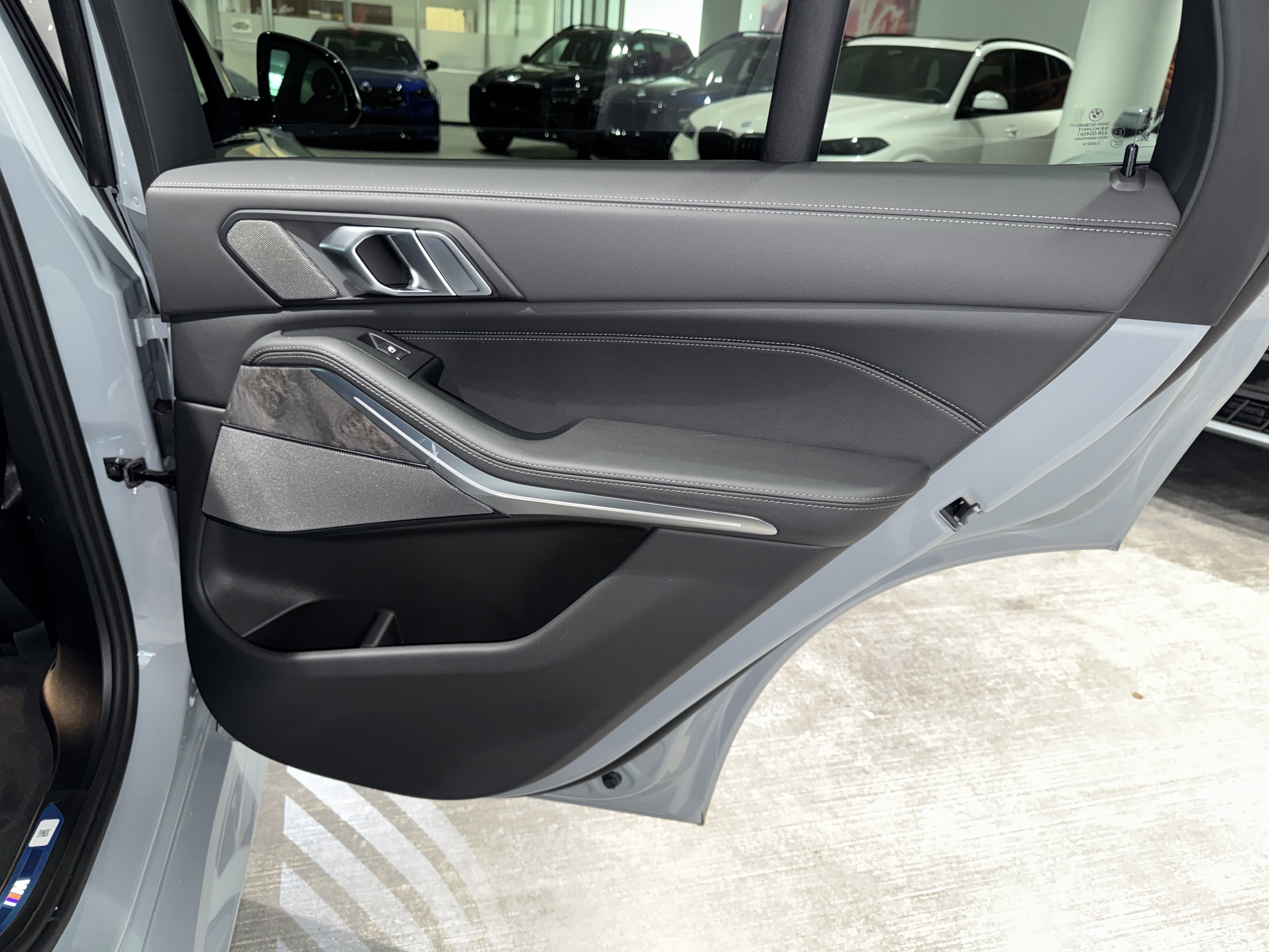 New 2026 BMW X5 sDrive40i w/ M Sport Package image 10