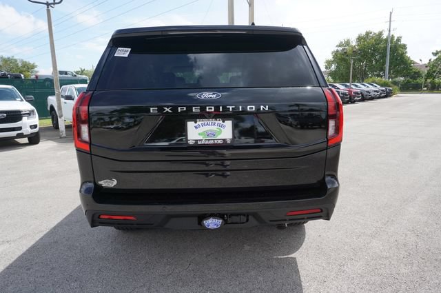 New 2027 Ford Expedition Active RWD image 36