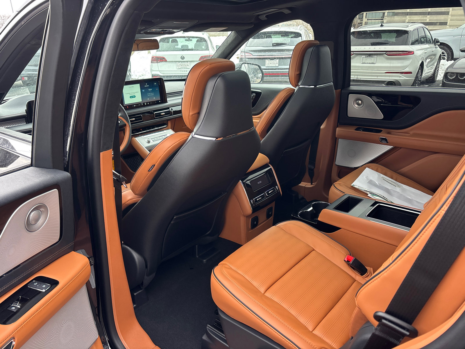 New 2026 Lincoln Aviator Black Label w/ Dynamic Handling Package image 27