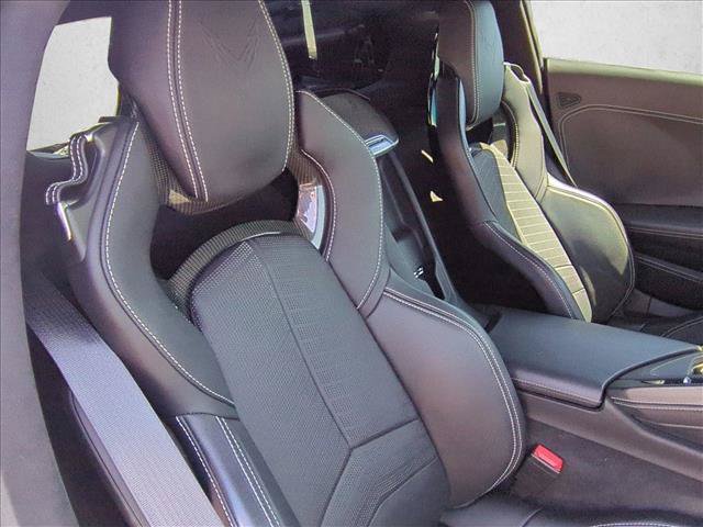 Certified 2022 Chevrolet Corvette Stingray Premium Cpe w/ Z51 Performance Package RWD image 19
