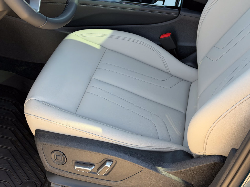 New 2026 Audi Q3 quattro 2.0T AWD/4WD image 15