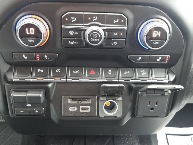 Used 2019 Chevrolet Silverado 1500 LT w/ True North Edition AWD/4WD image 27