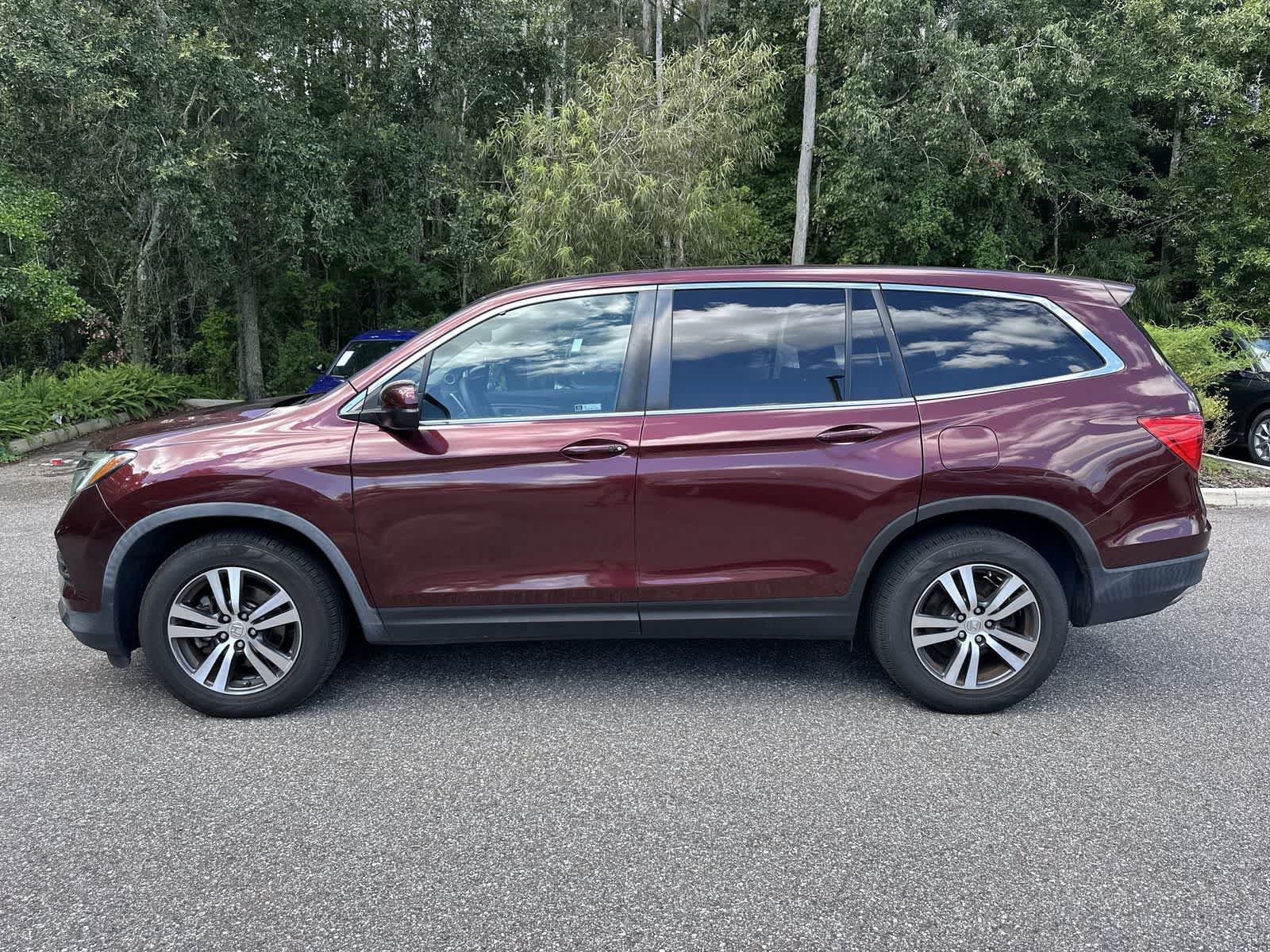 Used 2018 Honda Pilot EX image 3