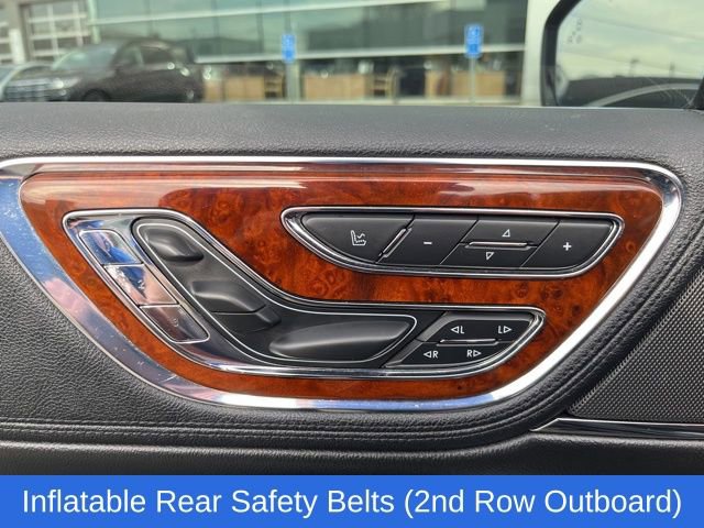 Used 2020 Lincoln Continental Reserve w/ Rear Seat Amenities Package AWD/4WD image 25