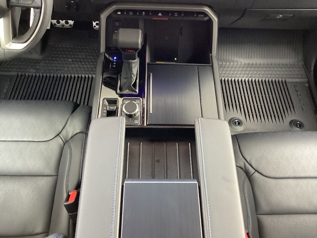 New 2026 Toyota Tundra Platinum image 21