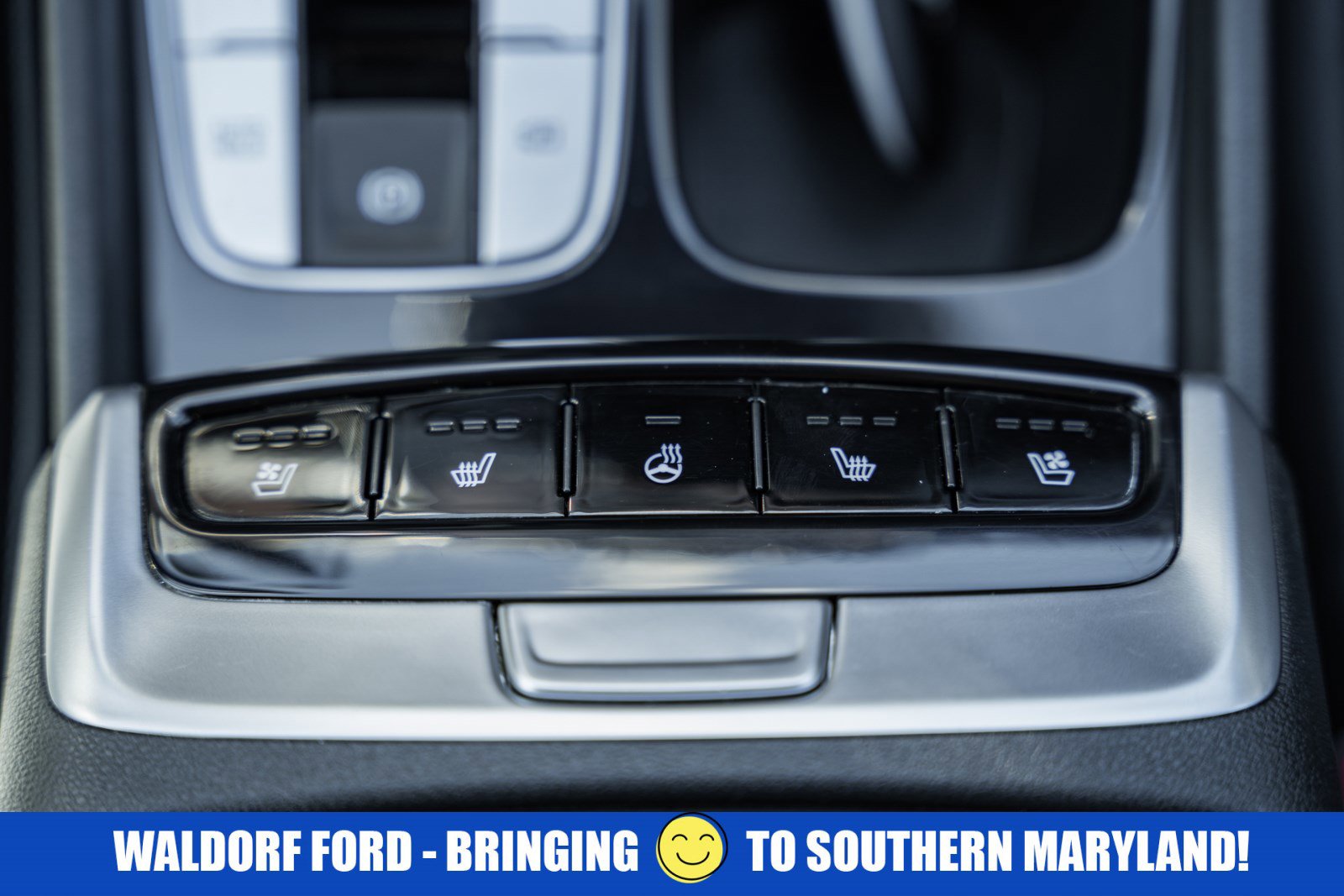 Used 2024 Hyundai Santa Cruz Limited AWD/4WD image 51