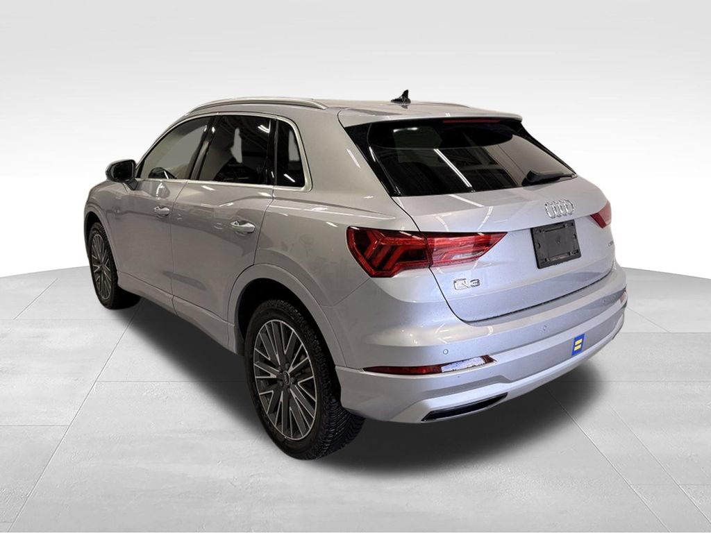 Used 2022 Audi Q3 2.0T Premium Plus AWD/4WD image 3