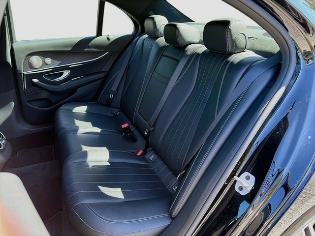 Used 2023 Mercedes-Benz E 350 4MATIC Sedan image 26