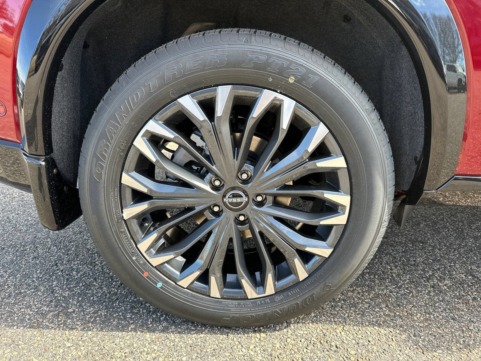 New 2026 Nissan Rogue Platinum w/ Tech Package AWD/4WD image 17