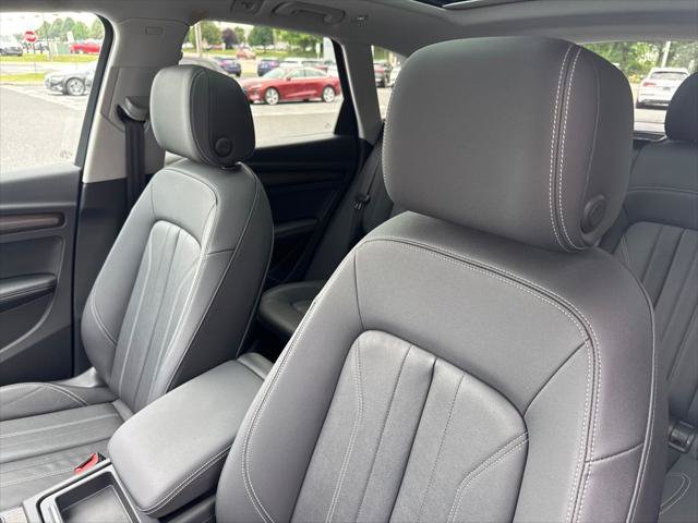 Used 2022 Audi Q5 2.0T Premium Plus AWD/4WD image 46