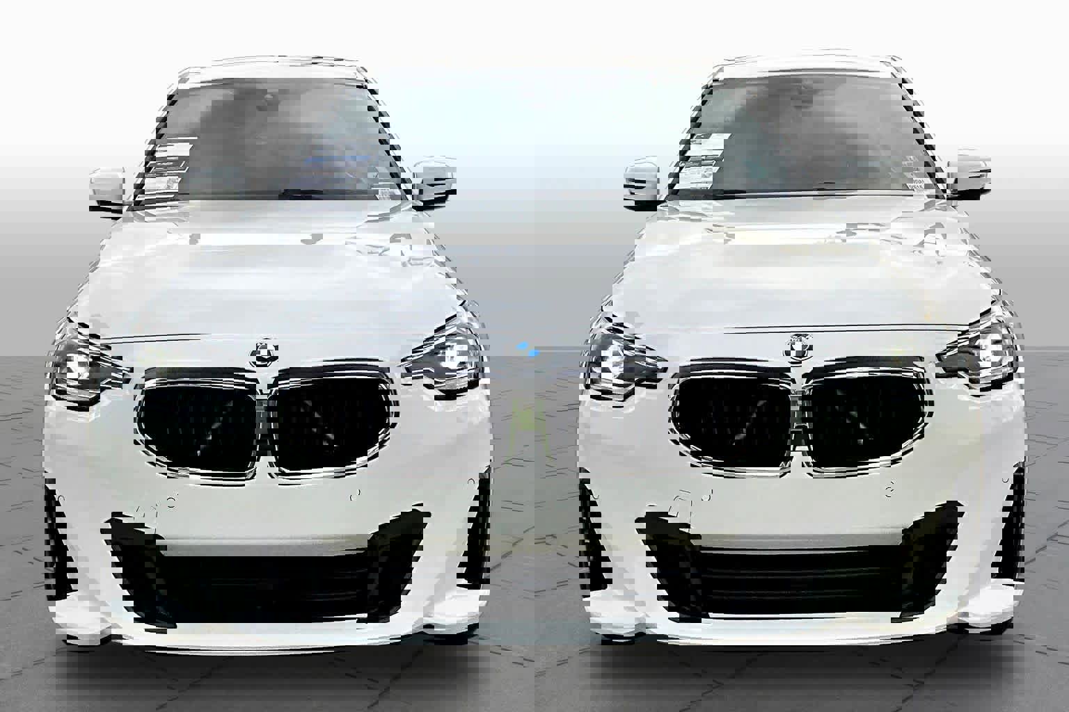 Used 2024 BMW 230i Coupe w/ Convenience Package image 3