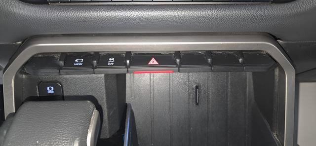 Used 2023 Toyota Sequoia Limited AWD/4WD image 18