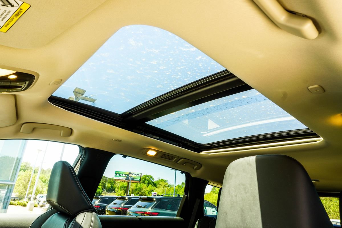 Certified 2026 INFINITI QX60 Luxe w/ Cargo Package image 40