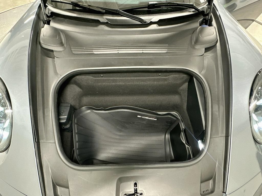 Certified 2025 Porsche 911 Carrera T RWD image 26