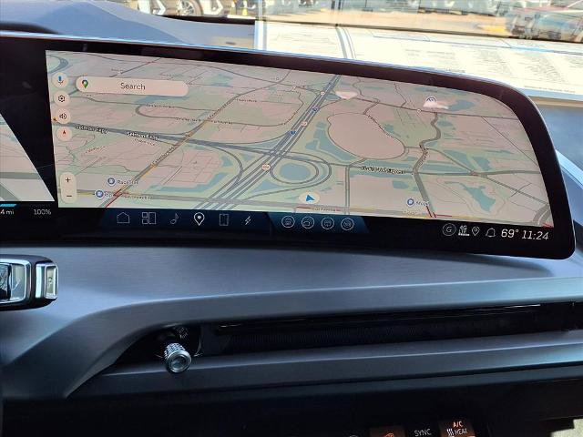 New 2026 Cadillac Vistiq Platinum image 16