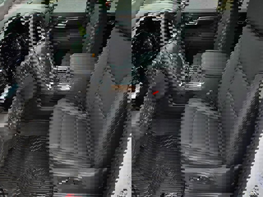 New 2026 Chevrolet Silverado 1500 LT AWD/4WD image 14