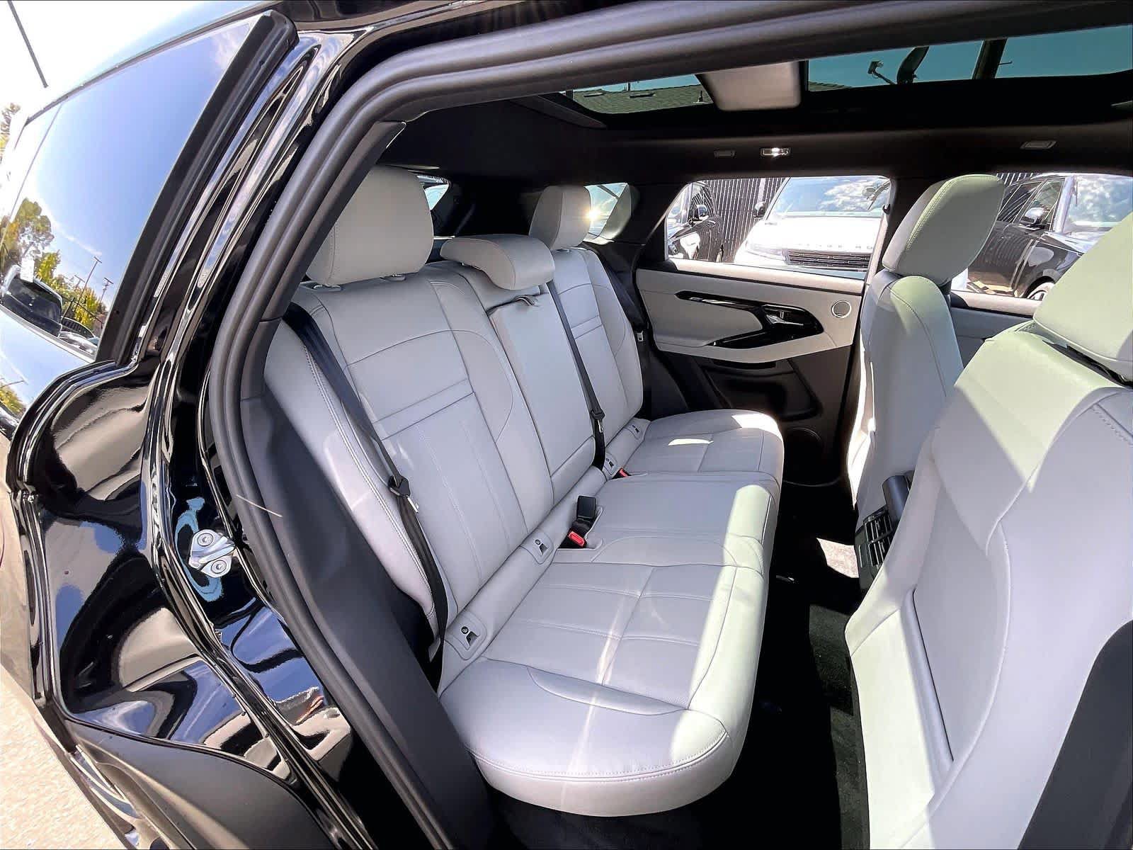 New 2026 Land Rover Range Rover Evoque S AWD/4WD image 27