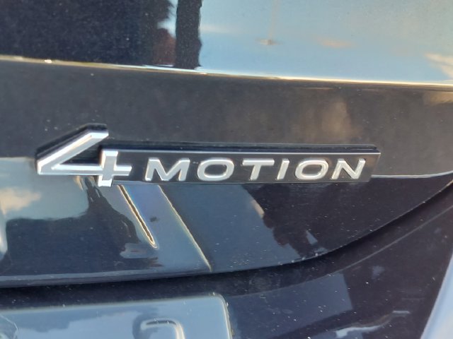 Used 2023 Volkswagen Taos S w/ Driver Assistance Package AWD/4WD image 38