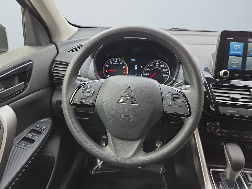 Used 2024 Mitsubishi Eclipse Cross Black Edition image 12