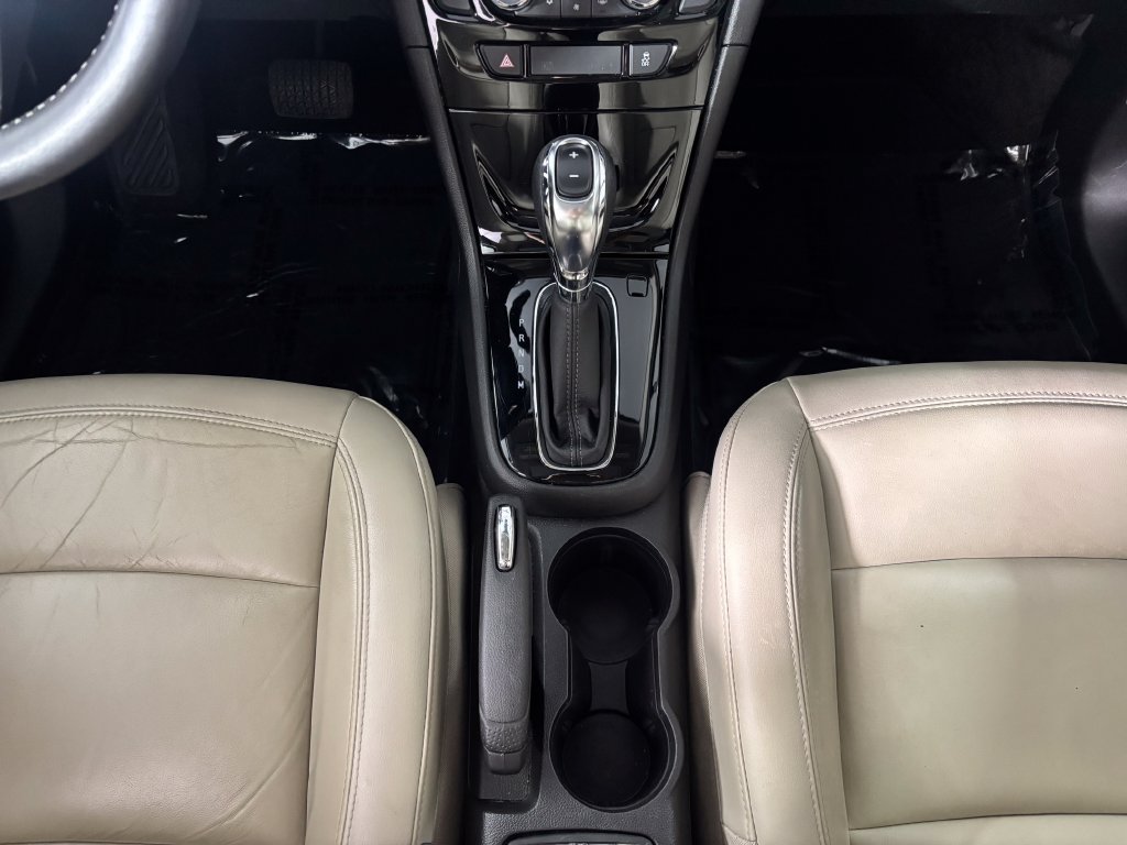 Used 2018 Buick Encore Essence w/ Experience Buick Package AWD/4WD image 21