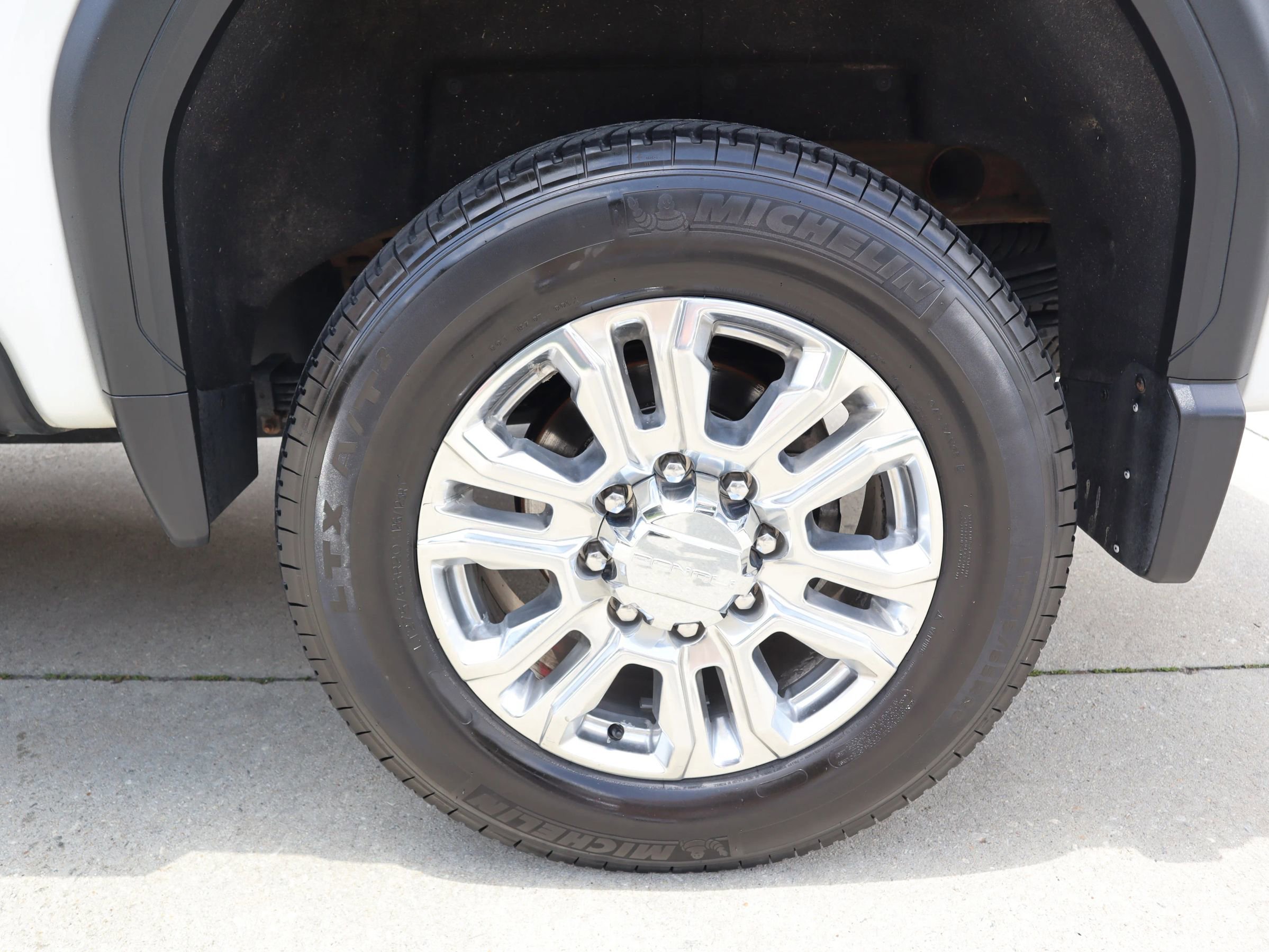 Used 2021 GMC Sierra 2500 Denali w/ Denali Ultimate Package image 39