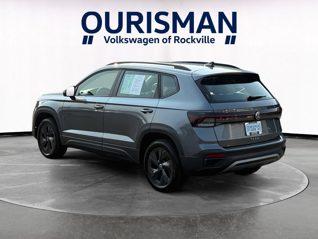 Used 2025 Volkswagen Taos S FWD image 4