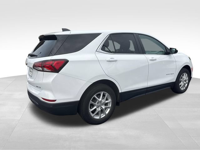 Used 2024 Chevrolet Equinox LT AWD/4WD image 5