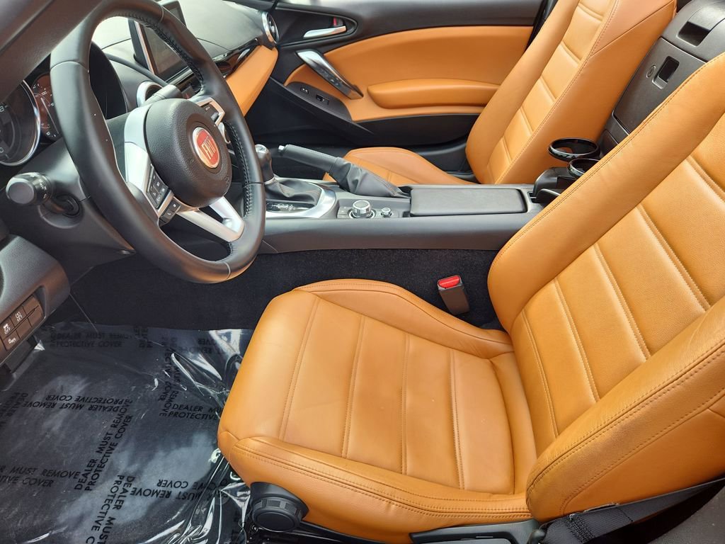 Used 2018 FIAT 124 Spider Lusso w/ Convenience Group image 31