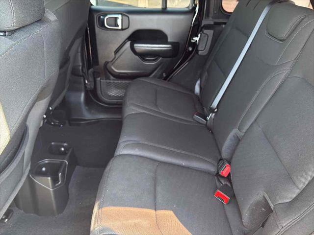 Used 2023 Jeep Wrangler Unlimited Sport image 17