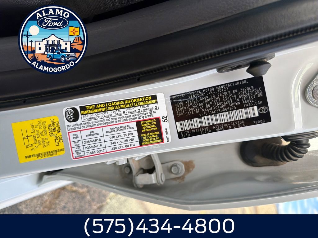 Used 2024 Toyota Camry SE FWD image 28