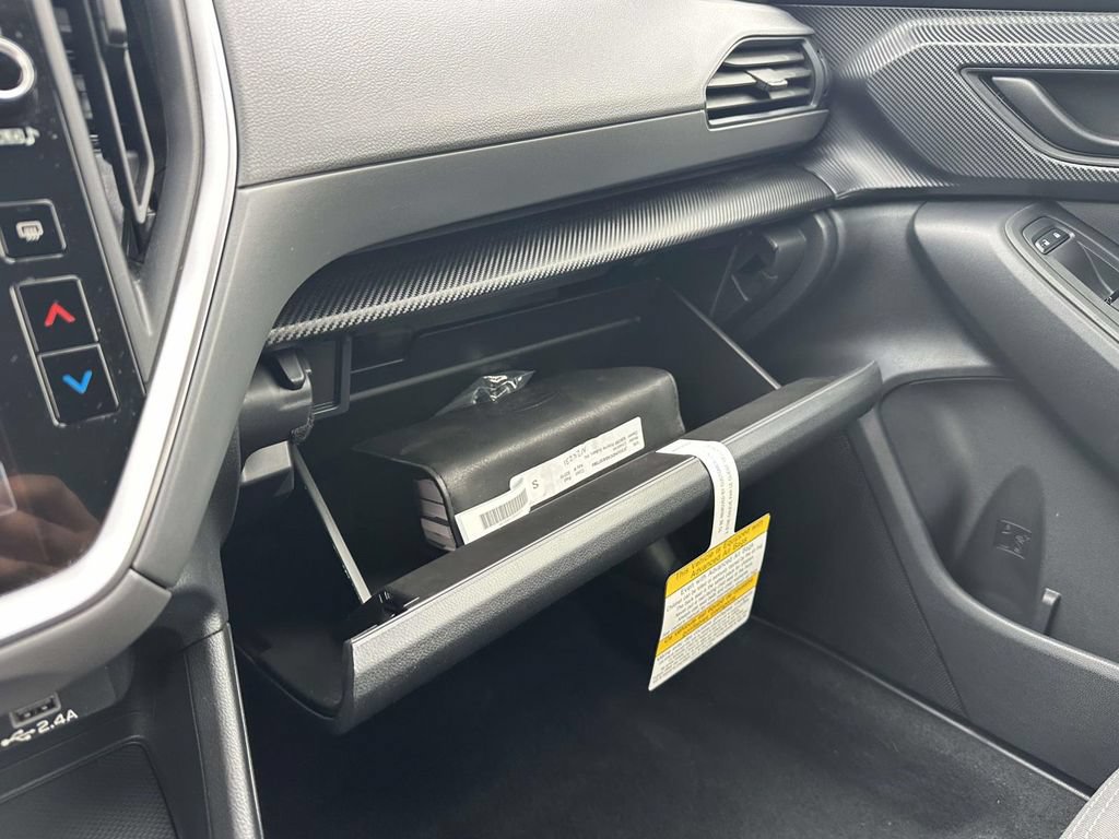 Certified 2025 Subaru Crosstrek 2.5i Premium AWD/4WD image 17