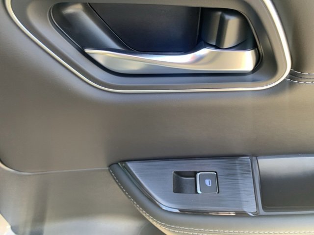New 2026 Nissan Rogue Platinum image 31