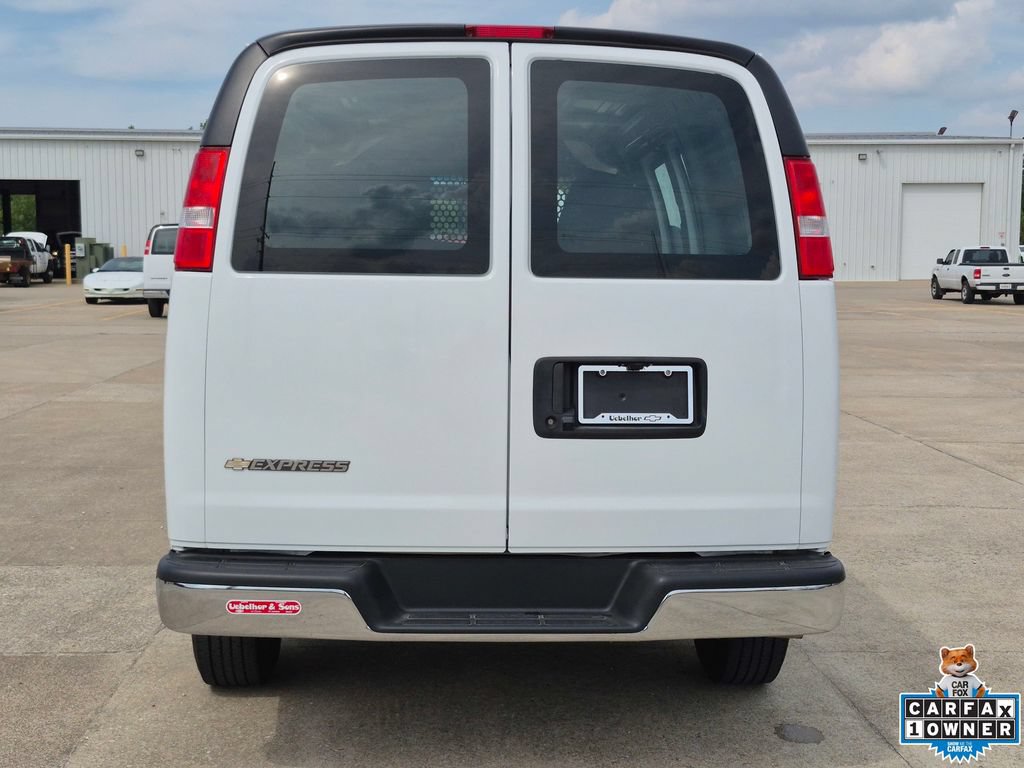 Certified 2025 Chevrolet Express 2500 w/ Driver Convenience Package RWD image 6