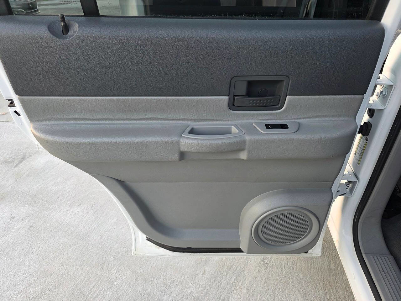 Used 2008 Dodge Durango SXT image 23