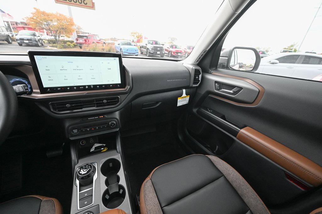 New 2025 Ford Bronco Sport Outer Banks w/ Outer Banks Tech Package+ image 28